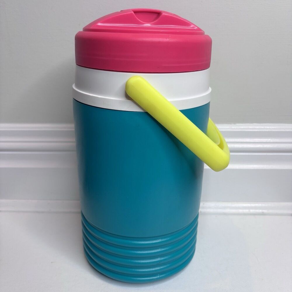 Vintage 1995 Igloo 1/2 Half Gallon Beverage Jug /Drink Cooler ~Jade/ Teal Pink